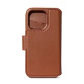 Decoded Leather Detachable Wallet för iPhone 15 Tan